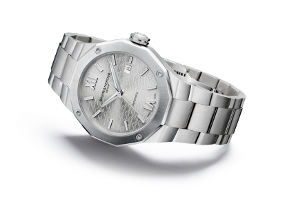 名士表（Baume & Mercier）Riviera 10622 男士腕表 High Angle