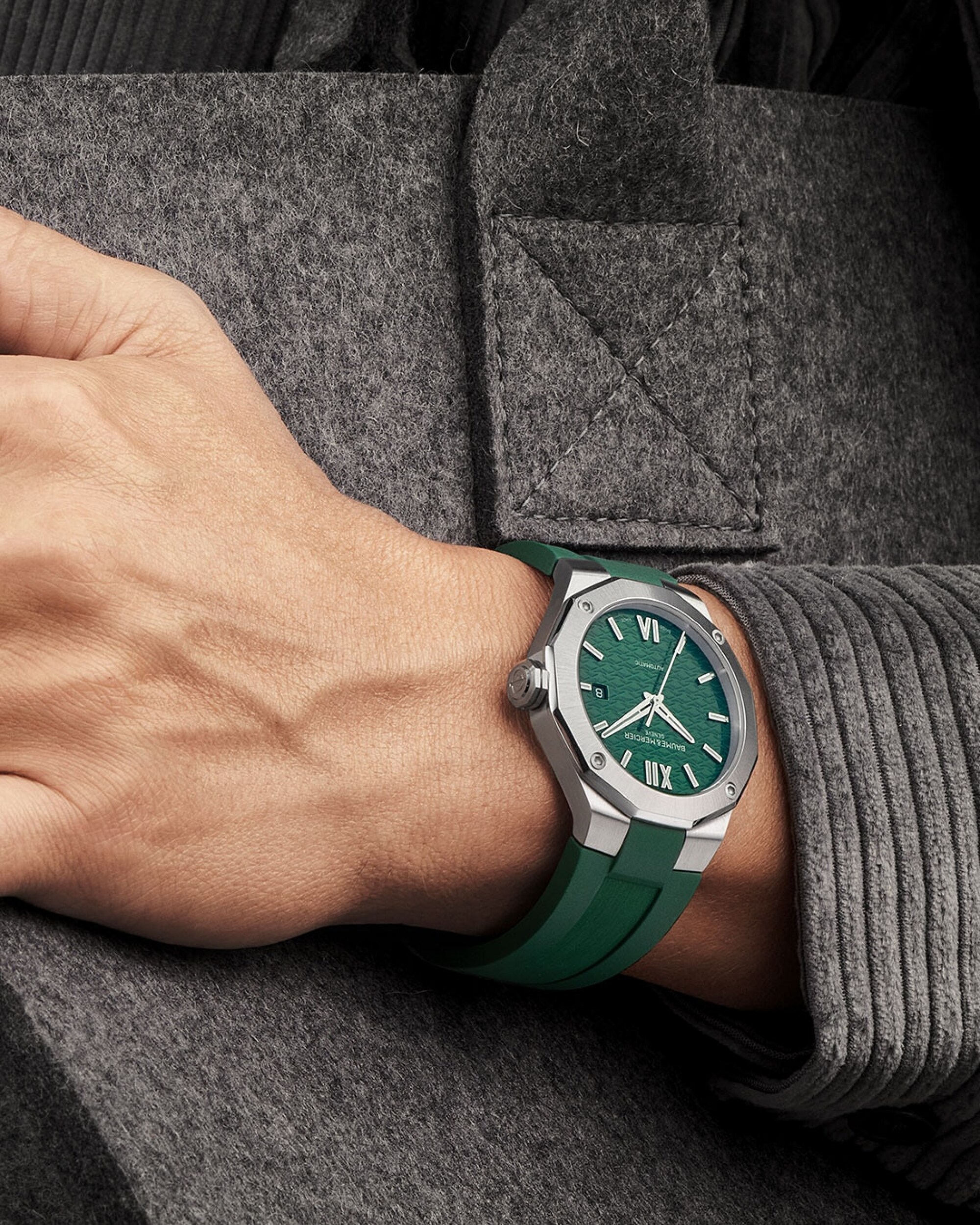 名士表（Baume & Mercier）Riviera 10618 男士腕表 Close-Up