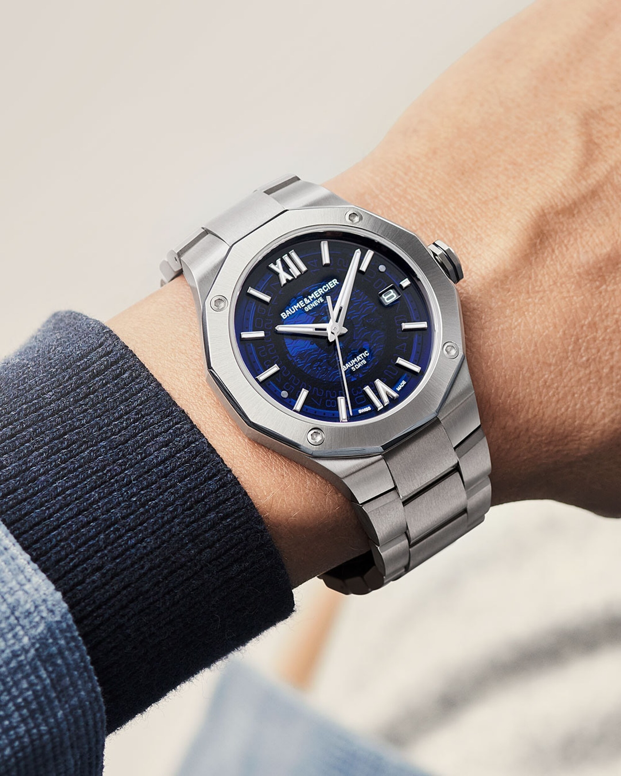 名士表（Baume & Mercier）Riviera 10616 男士腕表 Close-Up