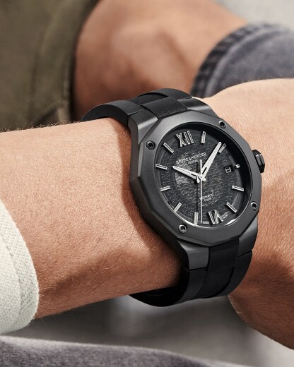 名士表（Baume & Mercier）Riviera 10617 男士腕表 Close-Up