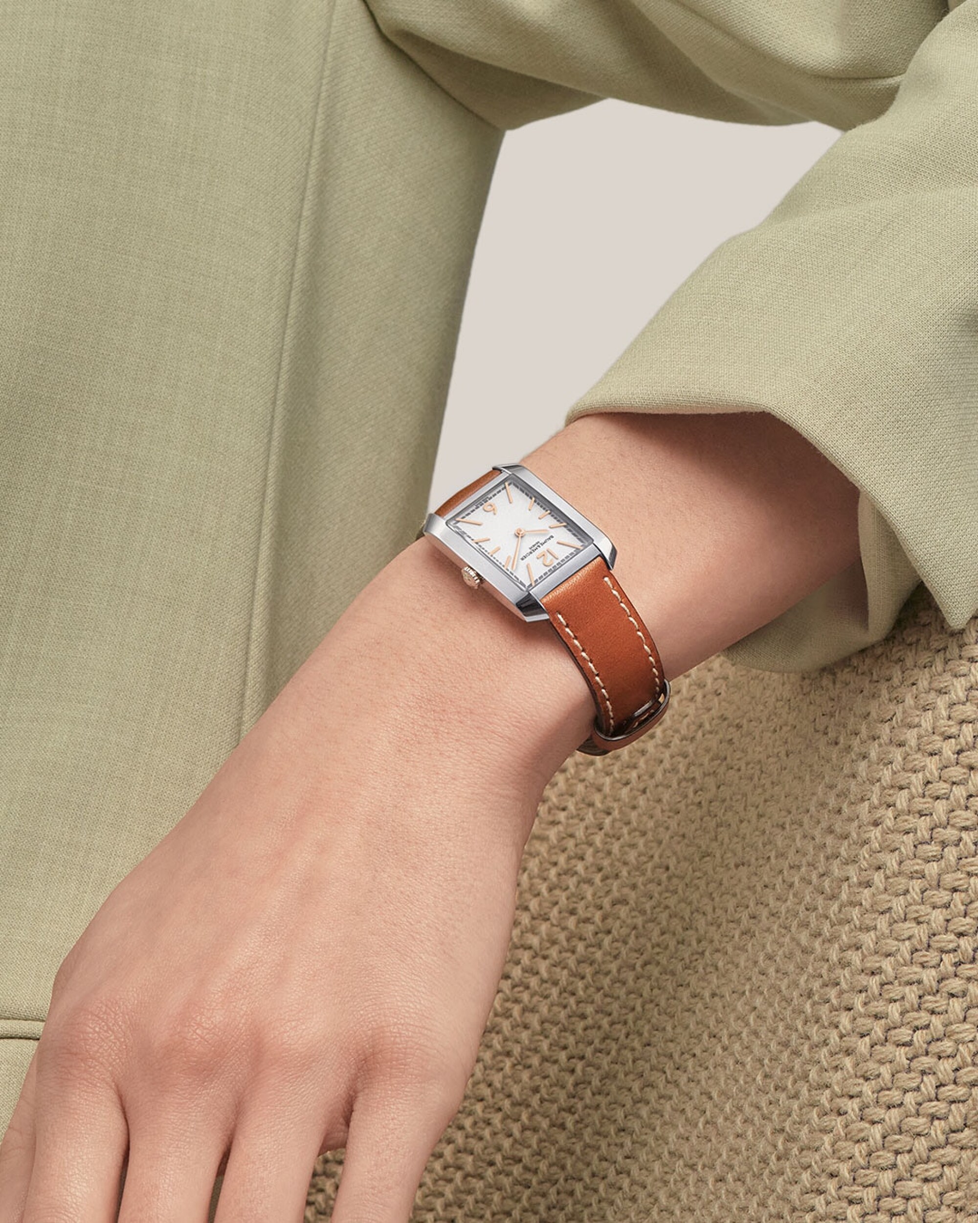 名士表(Baume & Mercier)Hampton 10472 女士腕表 Close-Up