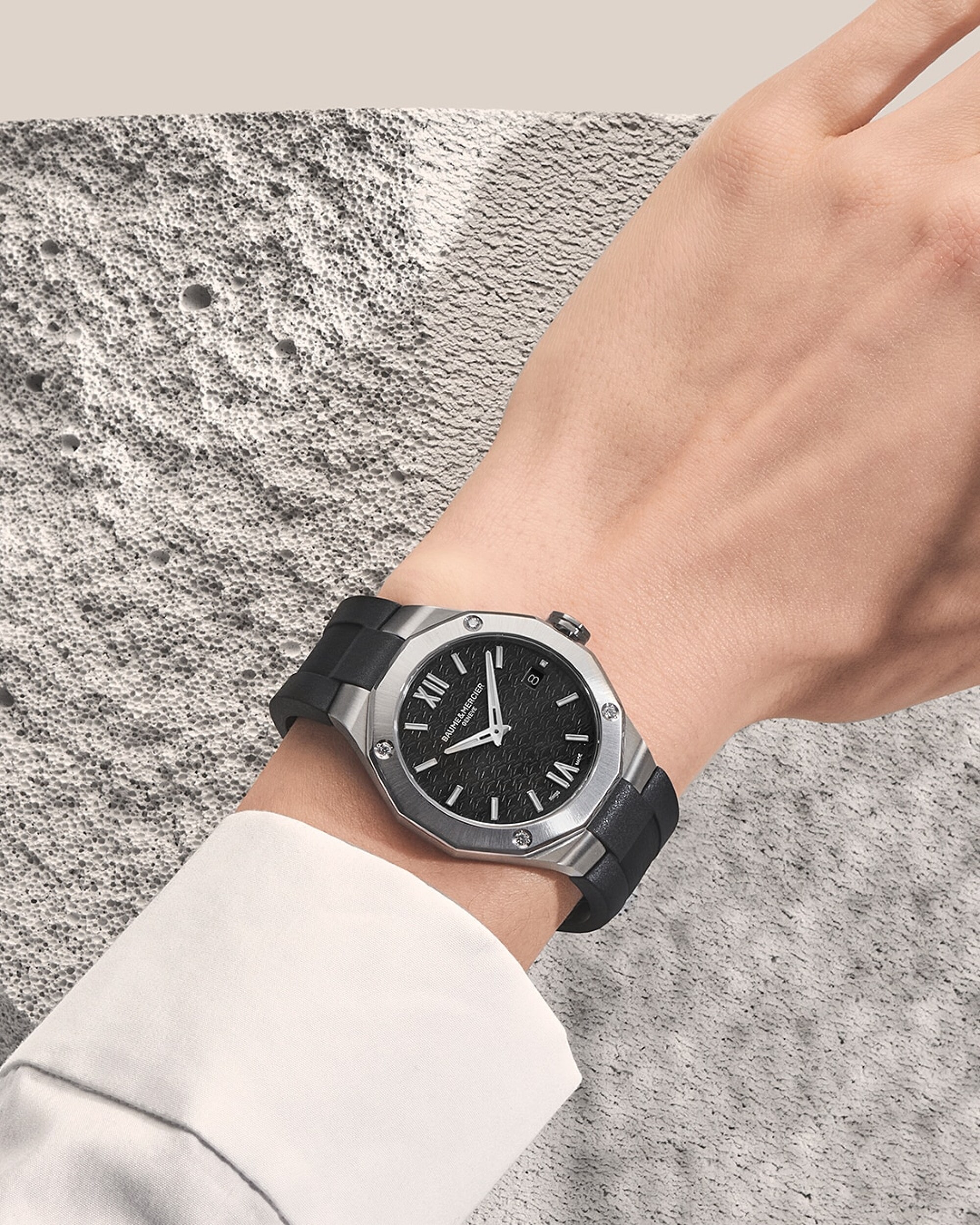名士表(Baume & Mercier)Riviera 10615 女士腕表 Close-Up