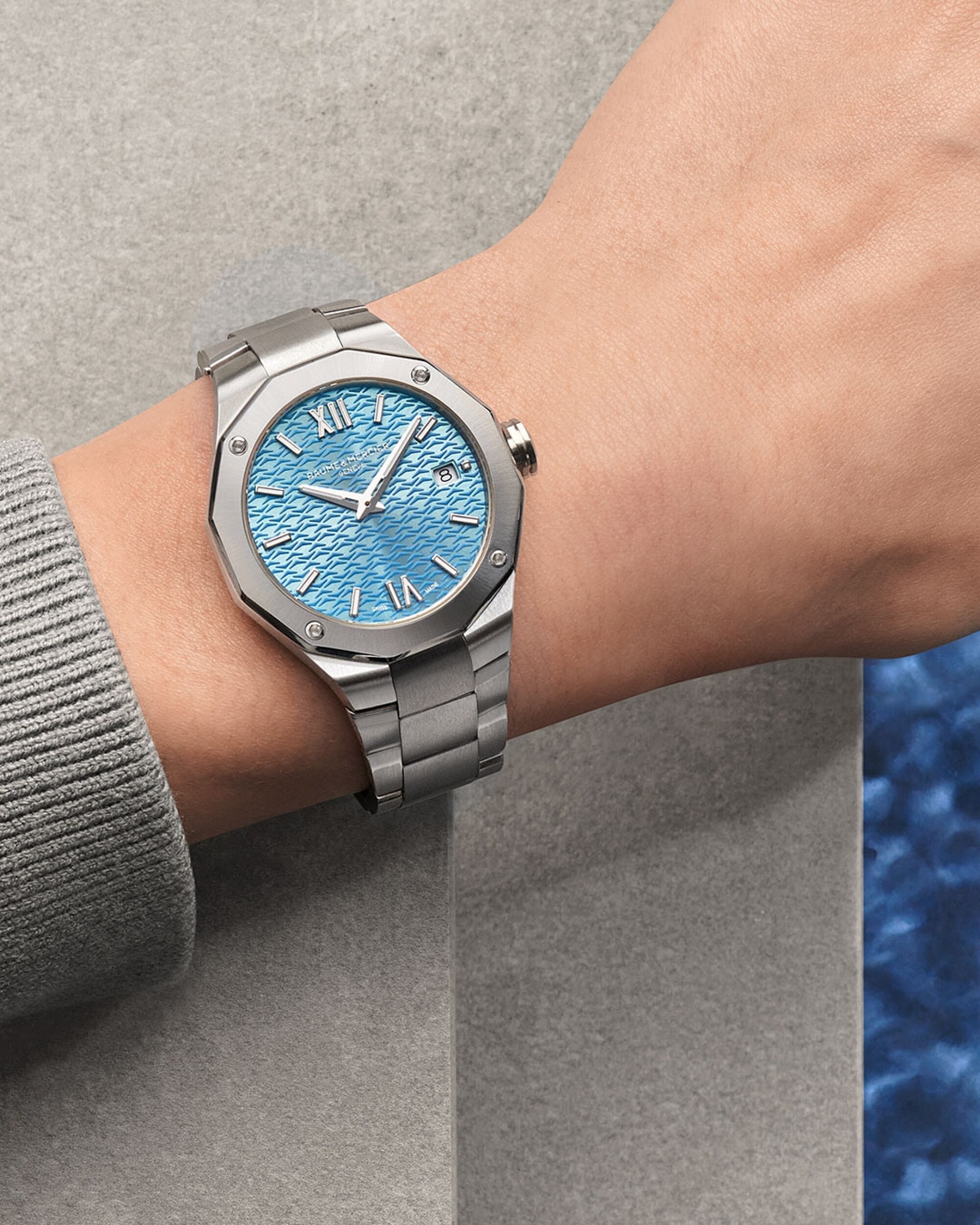 名士表（Baume & Mercier）Riviera 10612 女士腕表 Close-Up