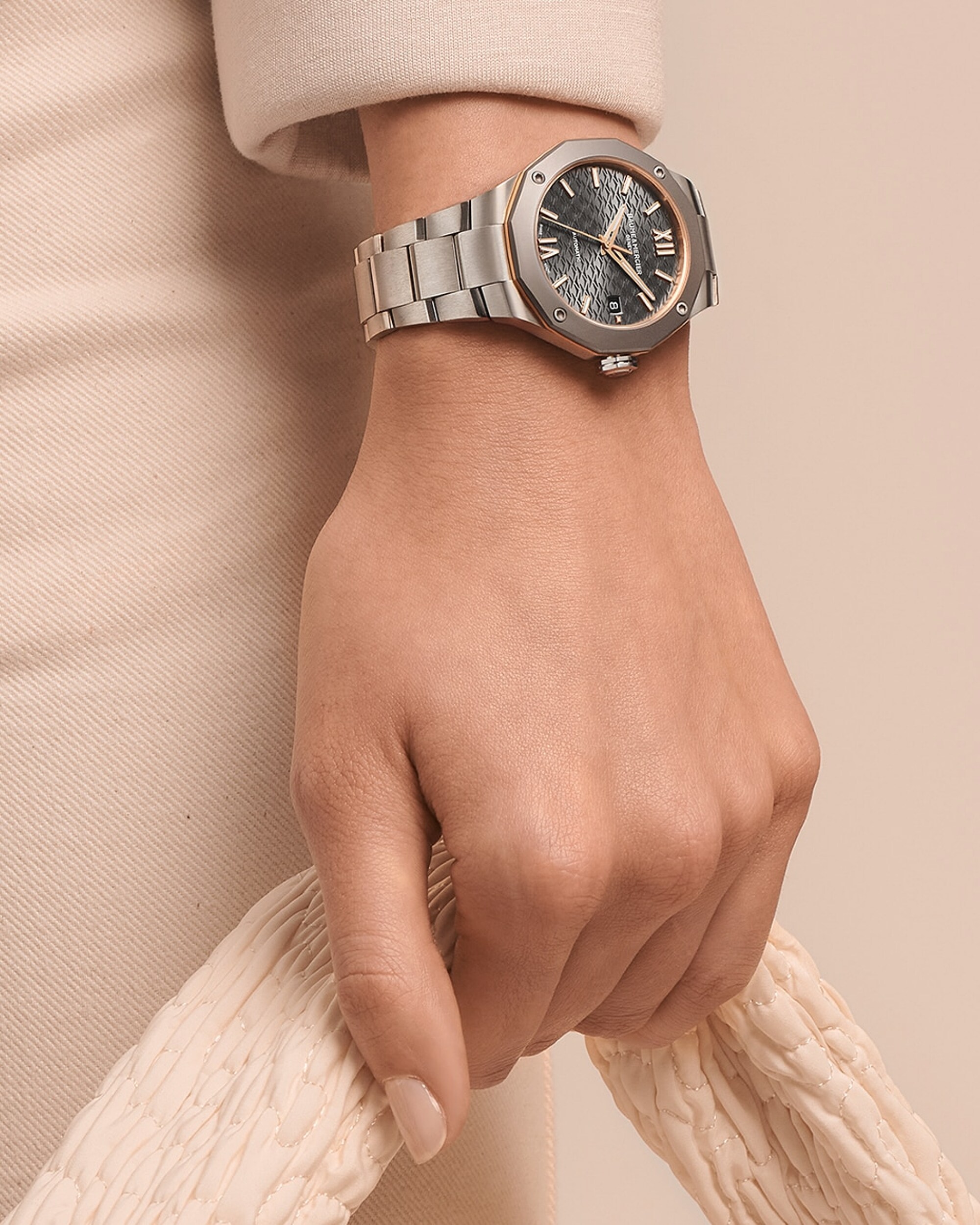名士表(Baume & Mercier)Riviera 10661 女士腕表 Close-Up