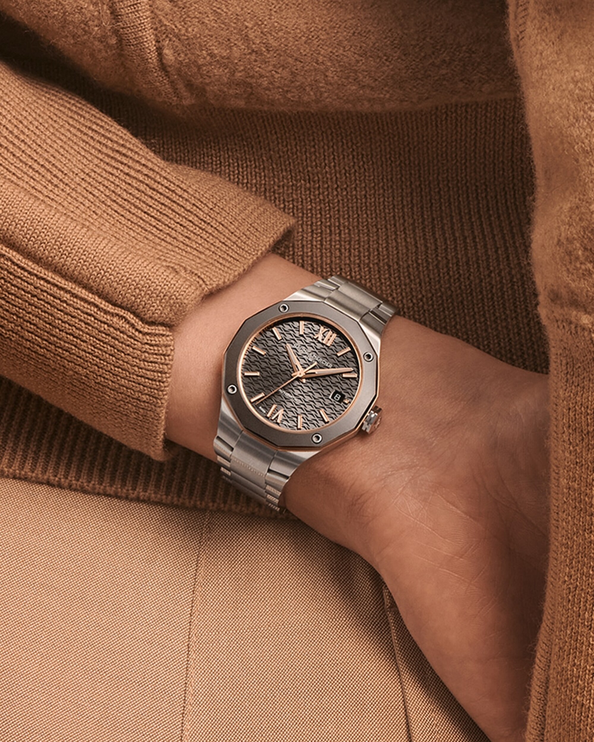 名士表(Baume & Mercier)Riviera 10661 女士腕表 Close-Up