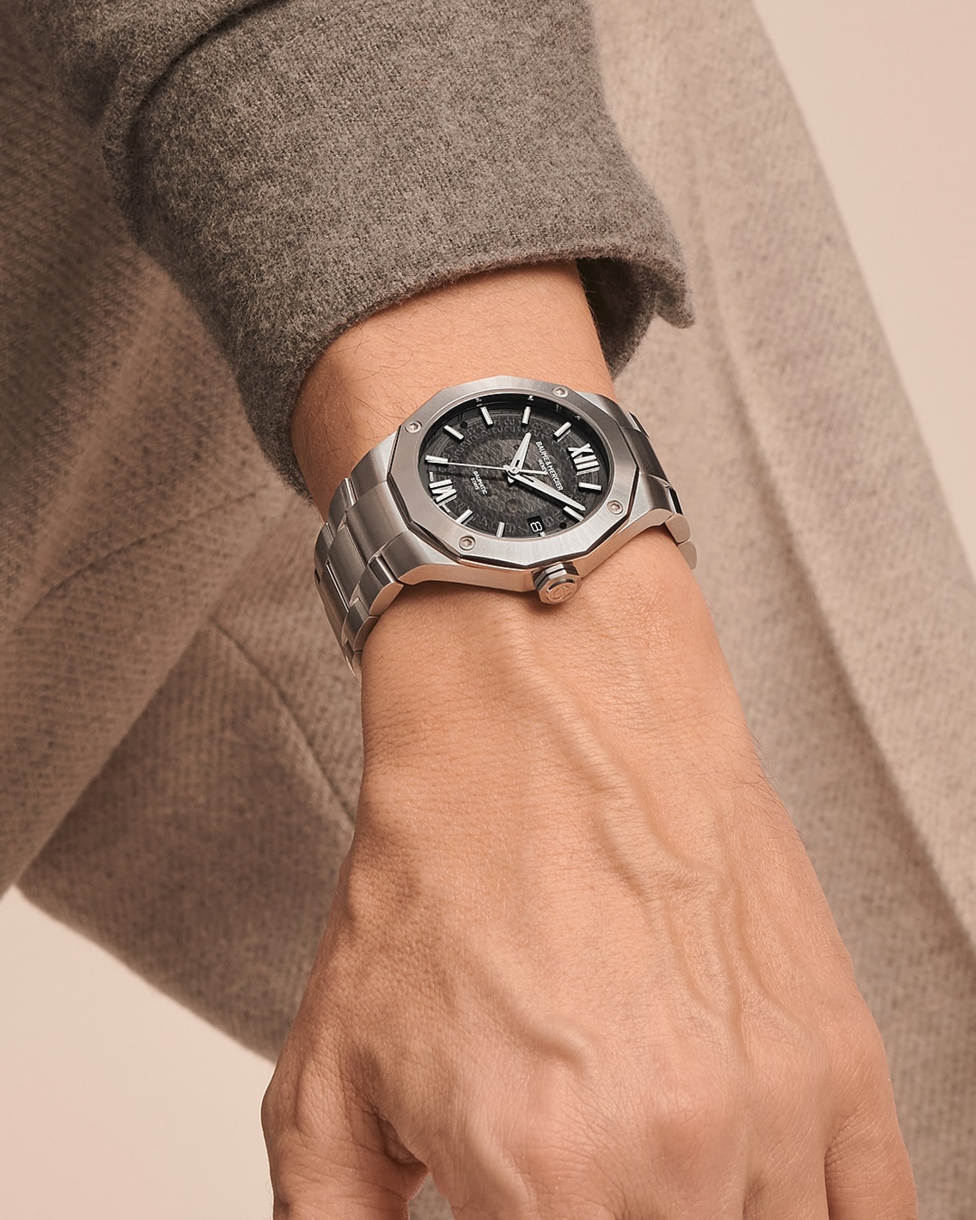 名士表(Baume & Mercier)Riviera 10702 男士腕表 Close-Up