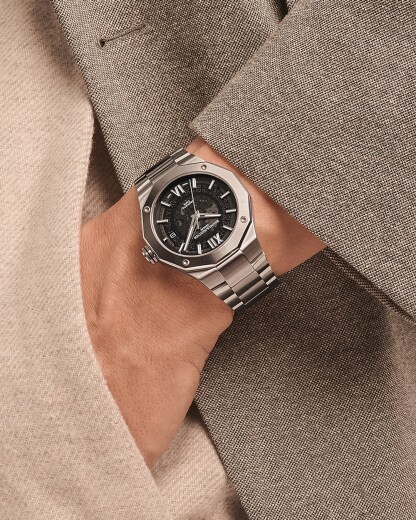名士表（Baume & Mercier）Riviera 10702 男士腕表 Close-Up