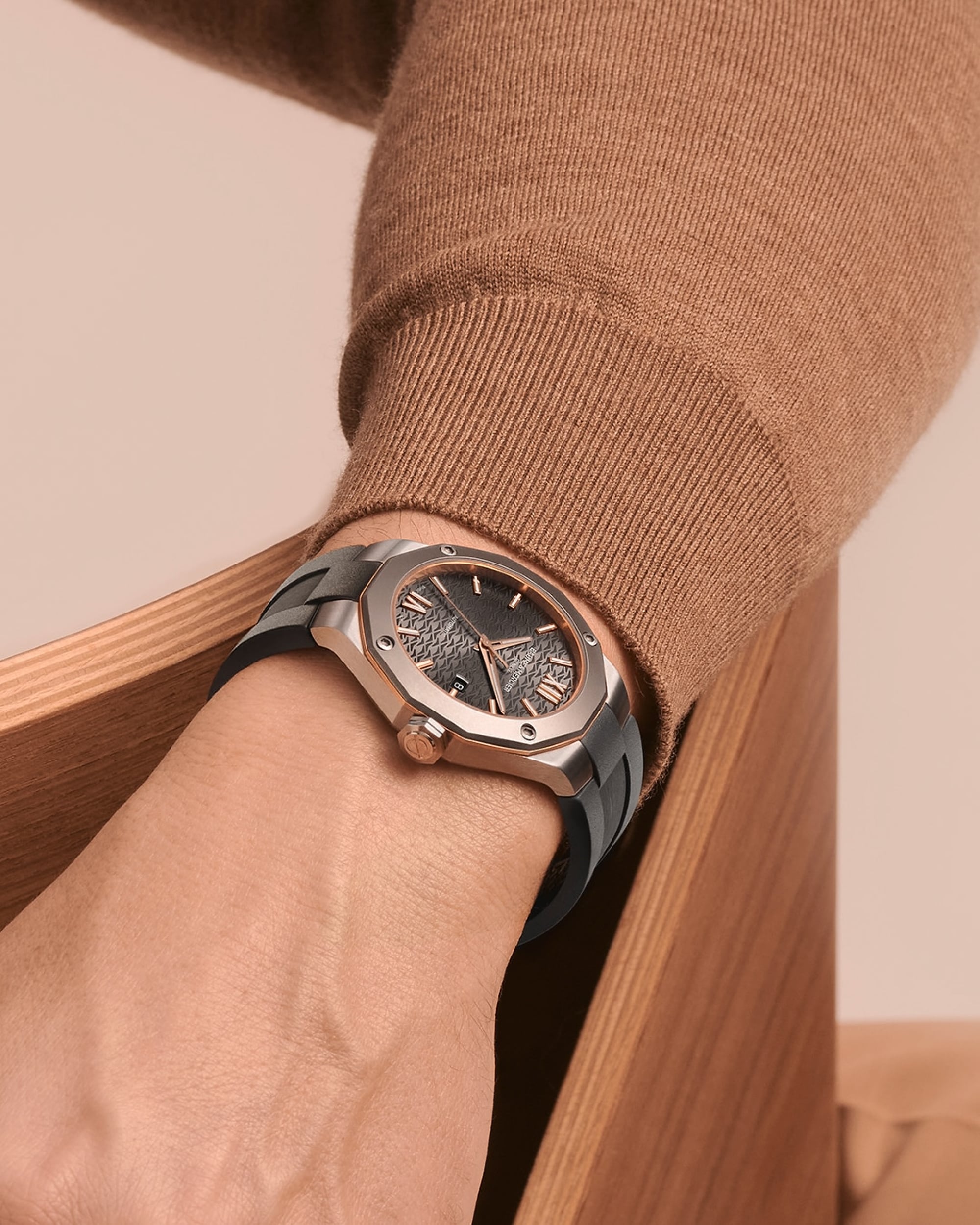 名士表(Baume & Mercier)Riviera 10660 男士腕表 Close-Up