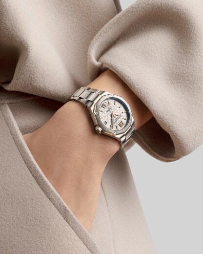 名士表（Baume & Mercier）Riviera 10730 女士腕表 Close-Up