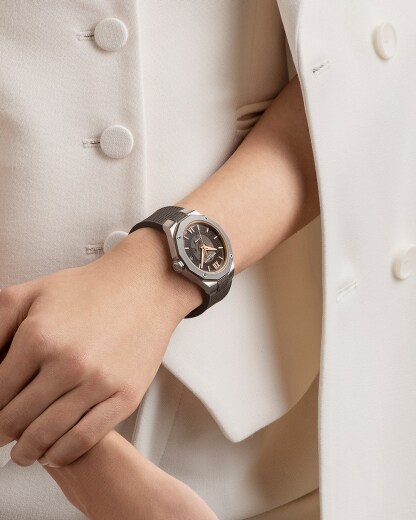 名士表（Baume & Mercier）Riviera 10720 男士腕表 Close-Up